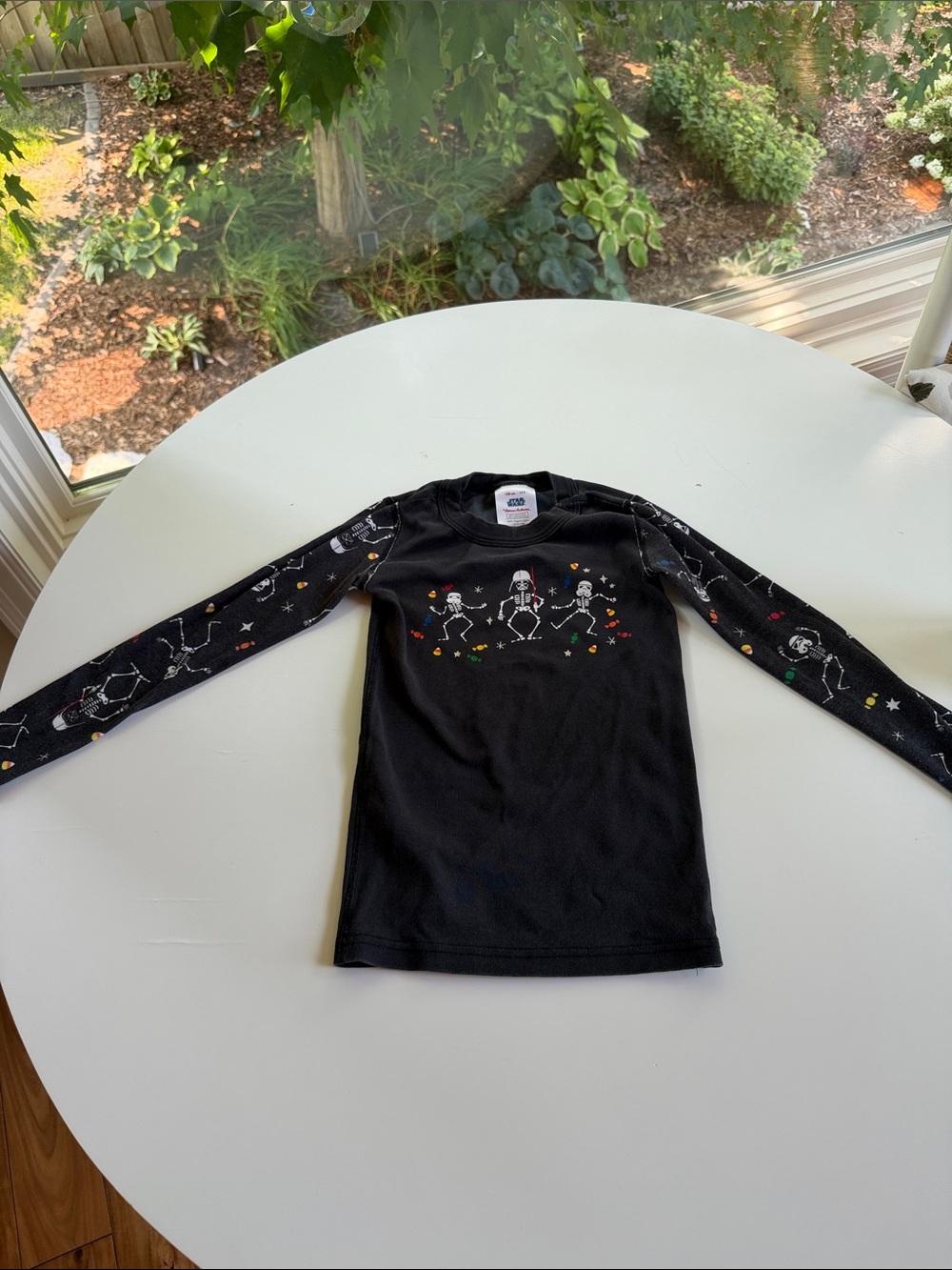 Hanna Andersson Black Long-Sleeve Skeleton Dance Pajama Top